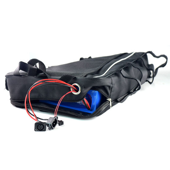 Bateria de bicicletas elétricas 52V 20ah, Triângulo de bateria Ebike, bateria de íon de lítio para bicicleta com BMS e carregador para bicicleta de montanha 52V 1000W / 750W / 500W