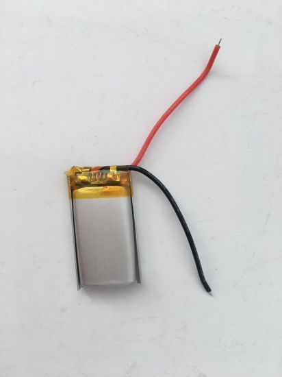 Célula de bateria de polímero de lítio pequena 3,7 V 65 mAh com BMS